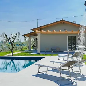 villa-boni.hotelinveneto.com/